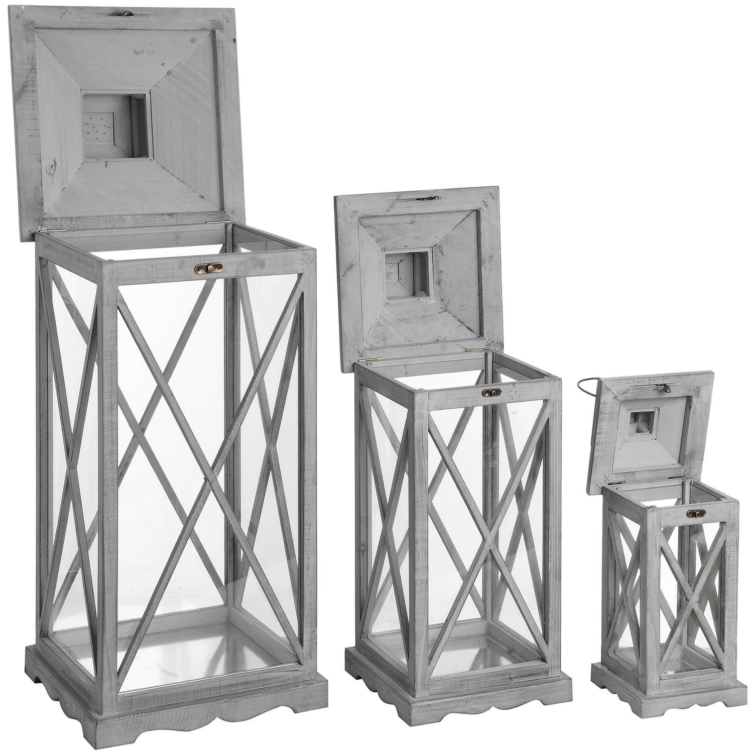 Set Of Three Wooden Lanterns With Traditional Cross Section - Lights Zone