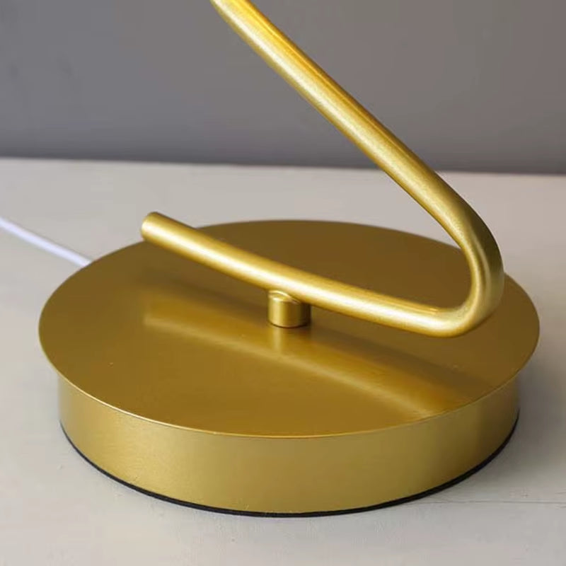 Luxe Butterfly LED Table Lamp