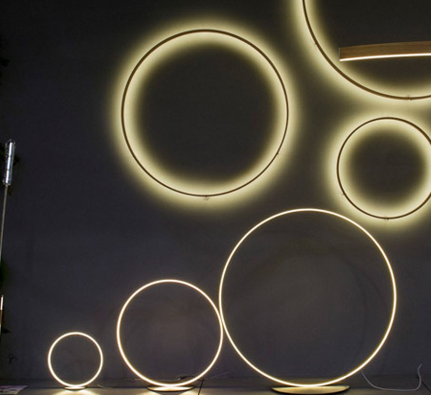 Henri Bursztyn _O LED Table Lamp