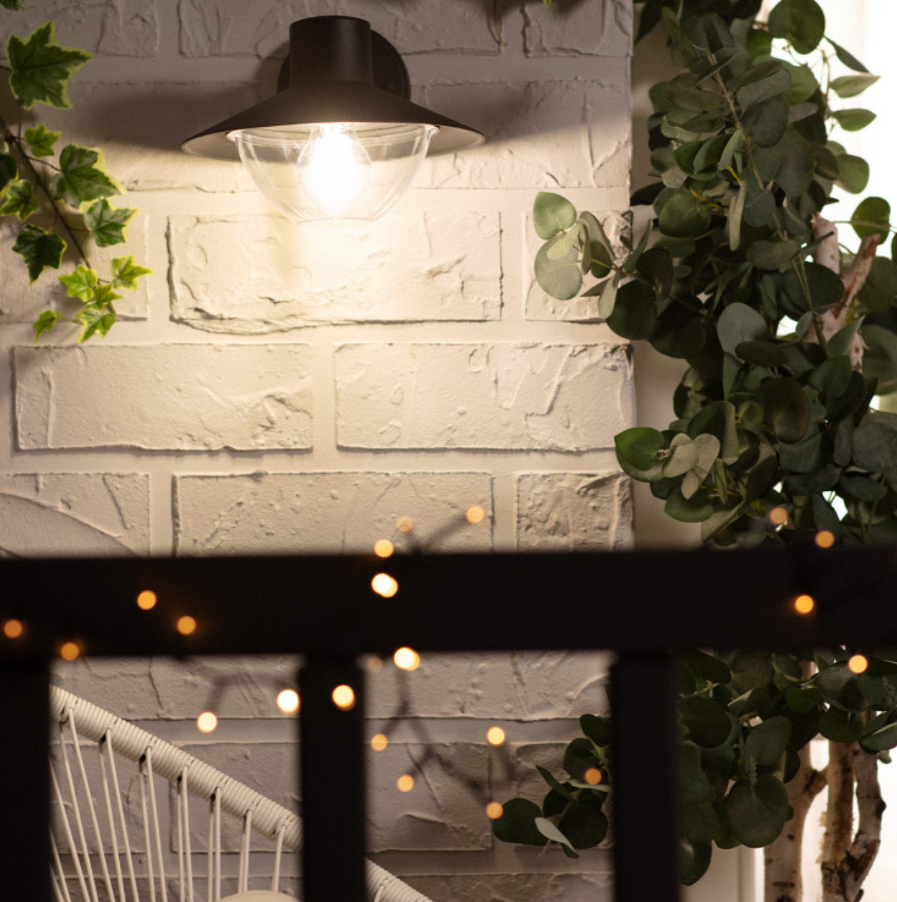 Edit Neiva Outdoor Wall Light – Black