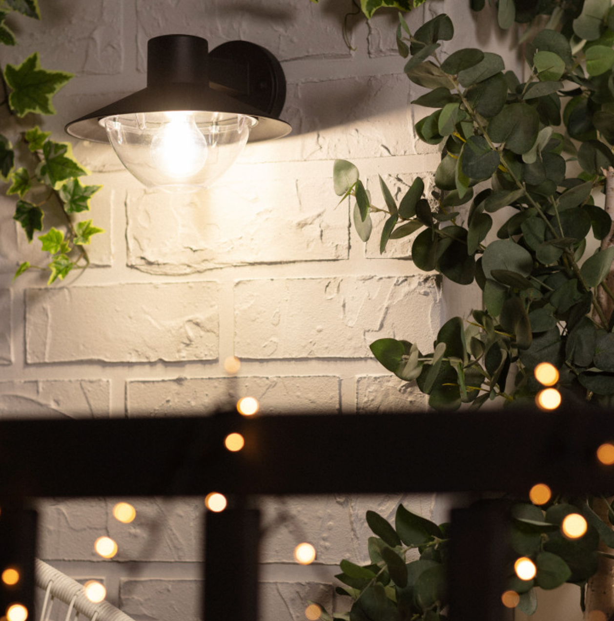 Edit Neiva Outdoor Wall Light – Black