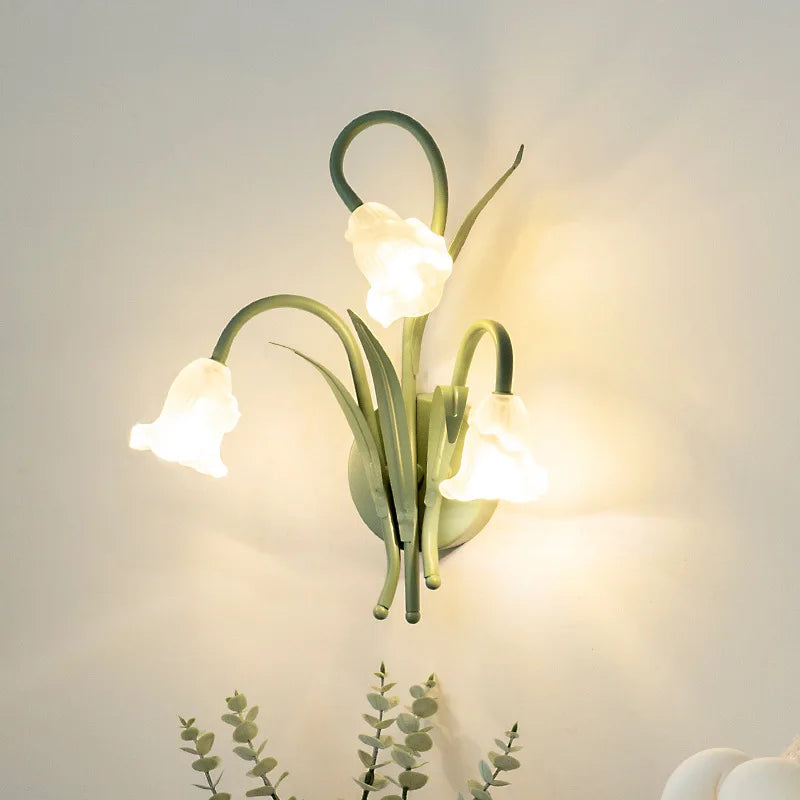 Installing and Styling Wall Lights to Enhance Your Decorss