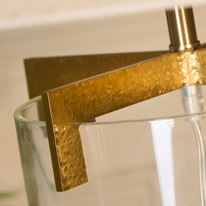 Westport Hampton Tall Glass Table Lamp – Hammered Gold